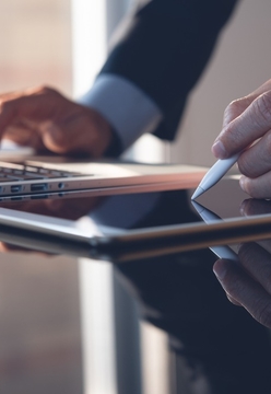 Lockdown 3: Electronic signatures and virtual execution